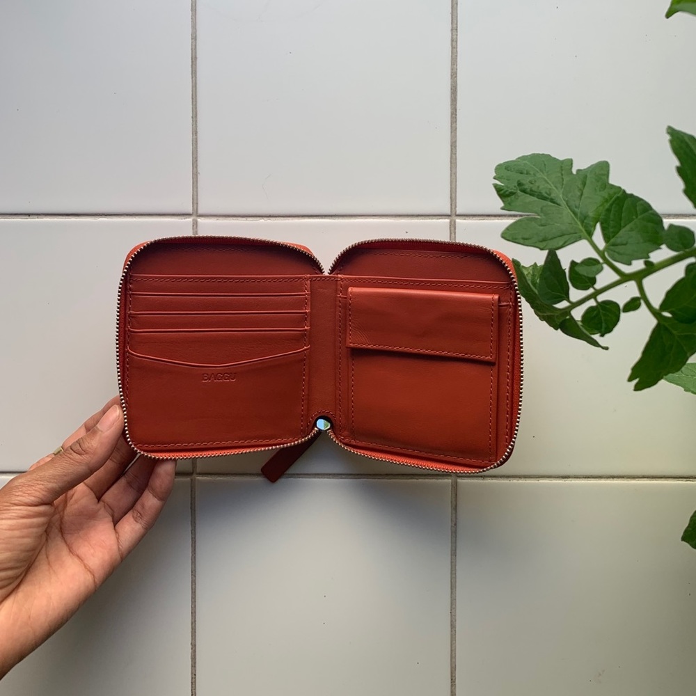 BAGGU Square Wallet in Rust